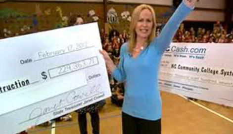 Elisabeth Leamy, Host of Easy Money, helps North Carolina Schools find unclaimed money.